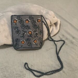 Milleni Embroidered evening purse